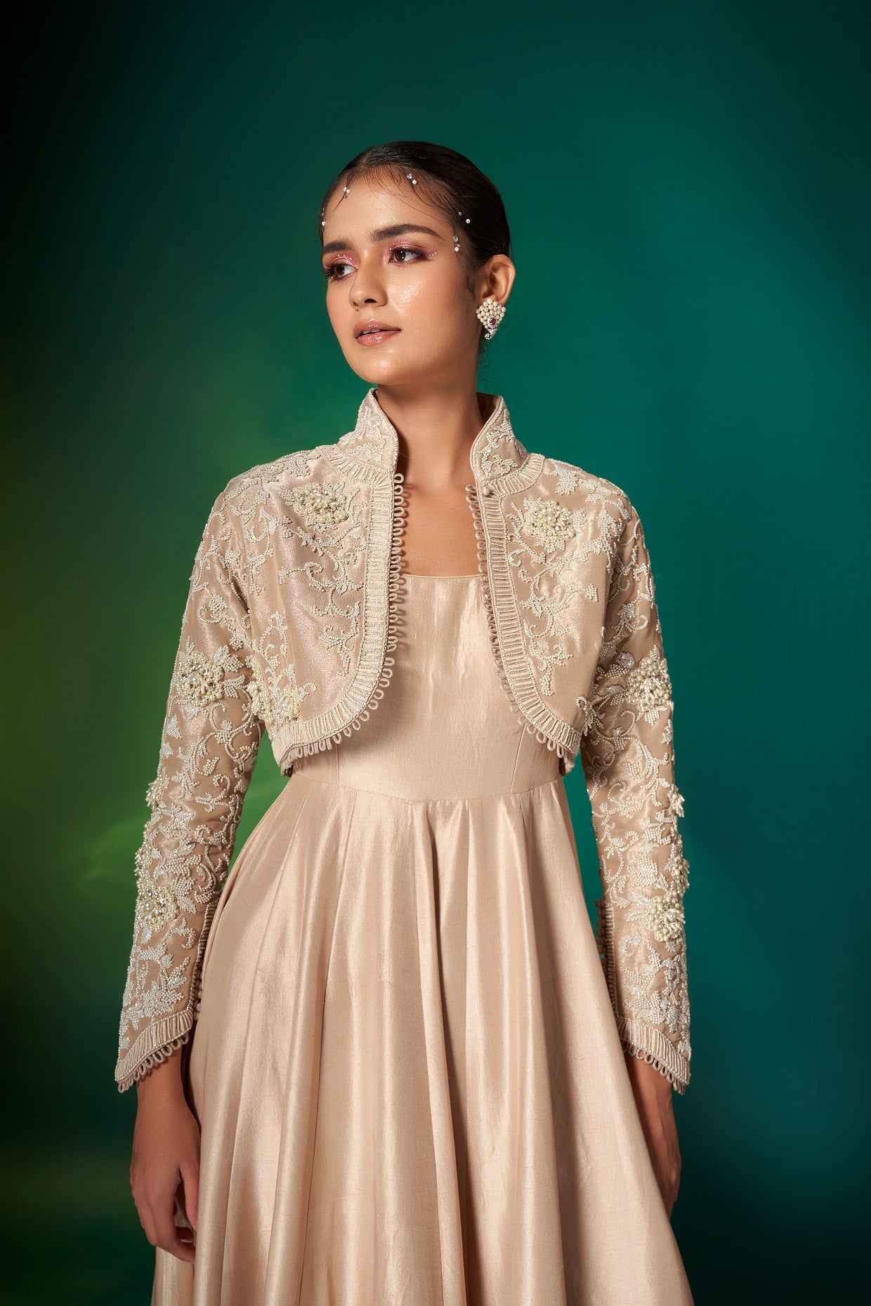 short jacket anarkali dress Aurelia Women's Off-White Yarn-Dyed Sleeveless Anarkali Dress and Embroidered Short Jacket Set : Amazon.in: Clothing & Accessories